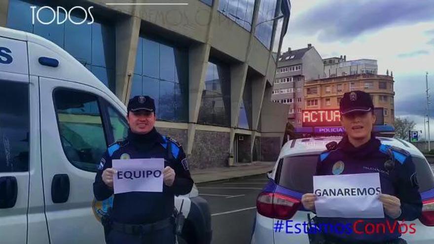 El agradecimiento de los policías locales y los bomberos a los coruñeses