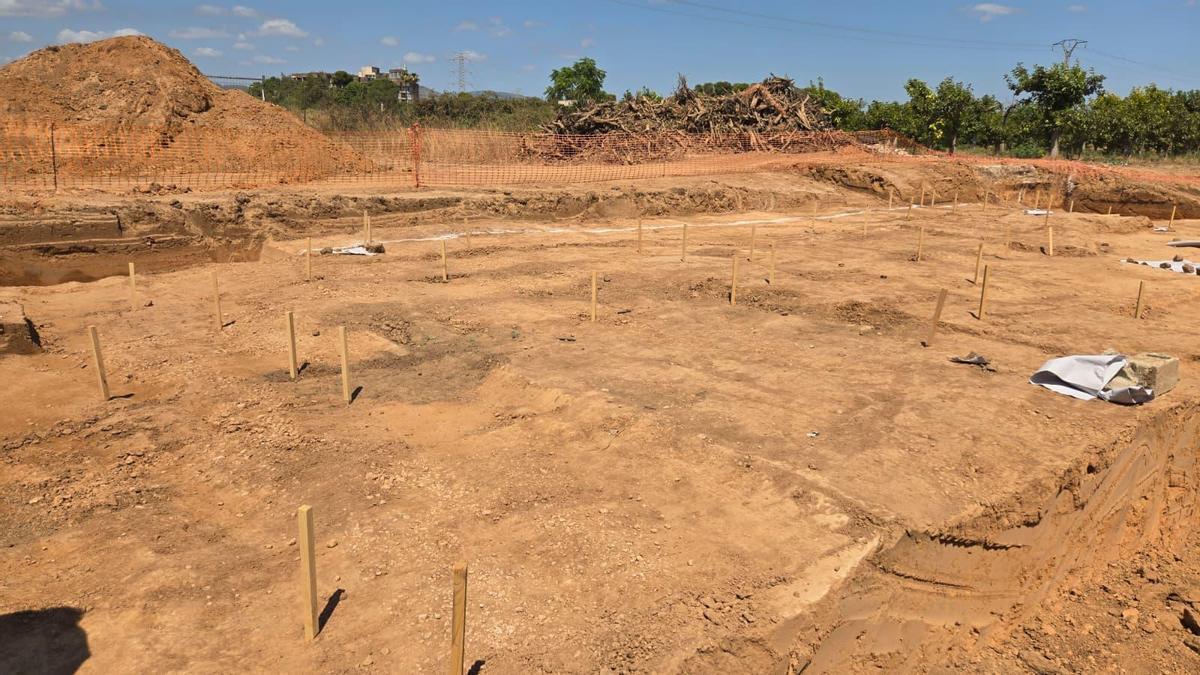 Los arqueólogos trabajan en la necrópolis de origen Andalusí.
