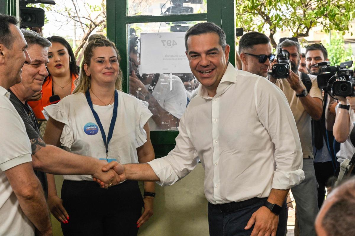 Alexis Tsipras vota en las elecciones de Grecia