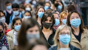 Experts en salut alerten que el sistema sanitari de Catalunya es pot saturar aquest estiu