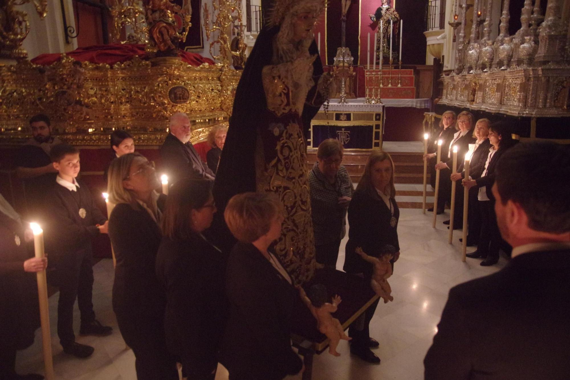 Traslado claustral de la Virgen de las Penas