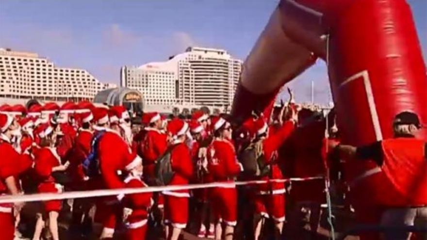 Más de 2.000 Papa Noel se echan a las calles