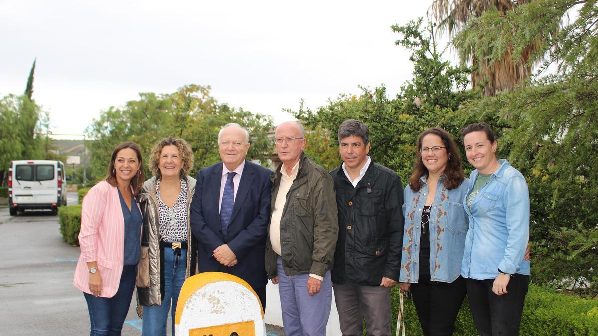 Visita de Moratinos al centro Emet Arcoiris de Montilla.