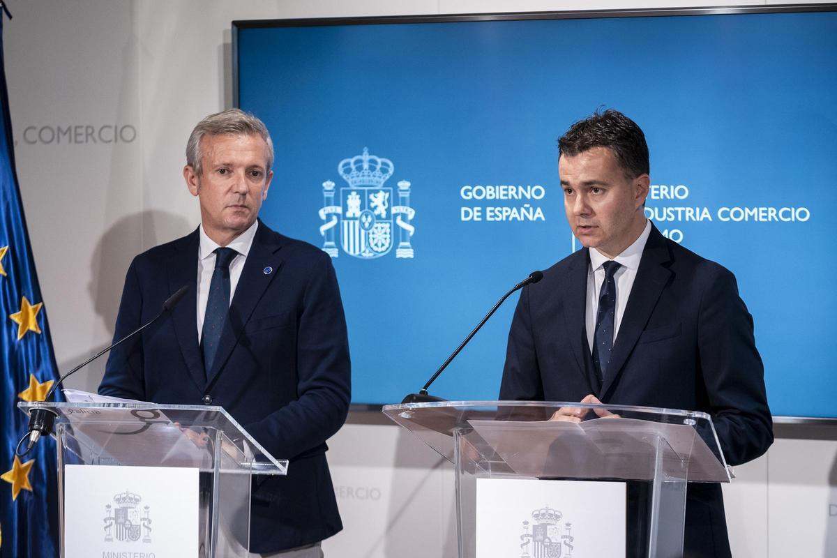 Rueda y Gómez, durante su intervención ante los medios.