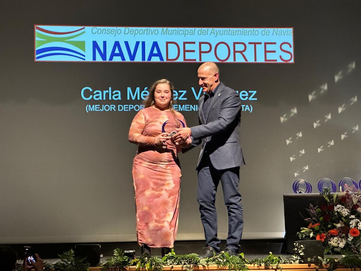 La Gala del Deporte de Navia, un aplauso al esfuerzo y la determinación La Gala del Deporte de Navia, un aplauso al esfuerzo y la determinación