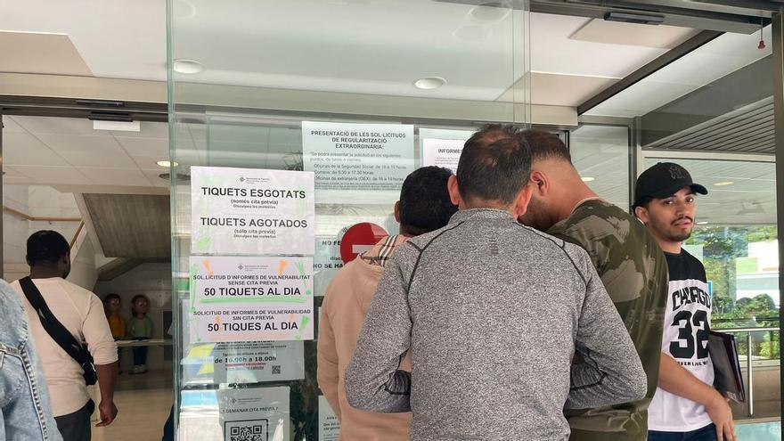 Les entitats socials alerten: "El problema a Figueres no és la immigració, sinó com es gestiona"