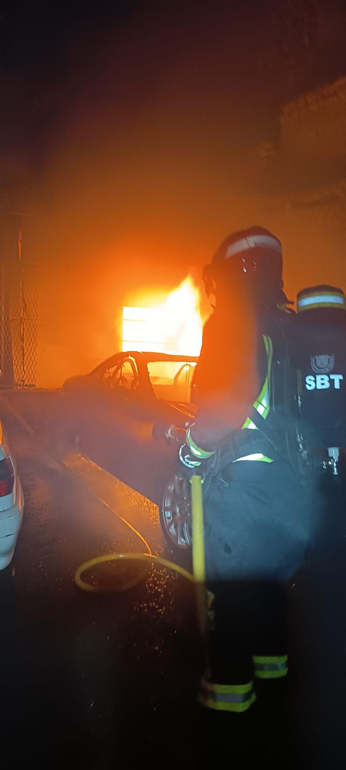 Incendio en los Apartamentos Australia