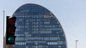 Archivo - (Foto de ARCHIVO) Fachada de la sede de BBVA, a 31 de julio de 2024, en Madrid (España).
