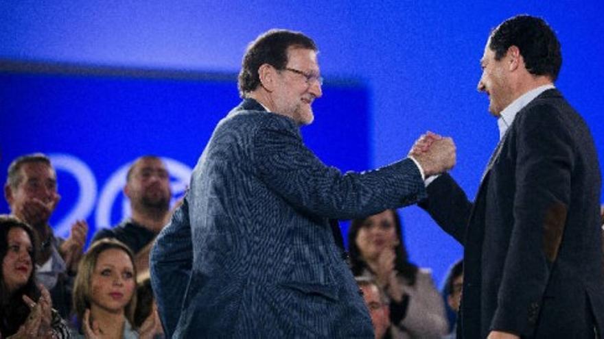 Rajoy defiende la experiencia en el inicio de la campaña