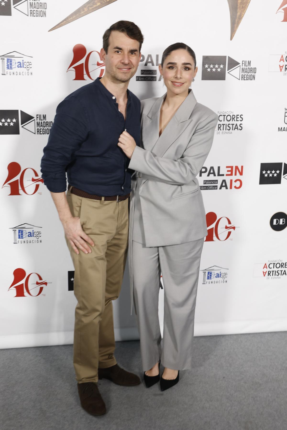 Candela Serrat junto a su pareja, y padre de sus hijos, Dani Muriel.