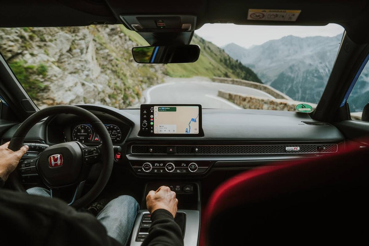 La mitad de los conductores españoles ha cambiado su forma de viajar en los últimos años