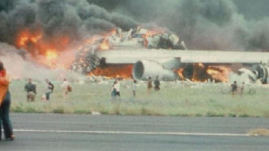 Se cumplen 45 años del accidente de Los Rodeos: el día en que dos ‘jumbos’ chocaron en la niebla