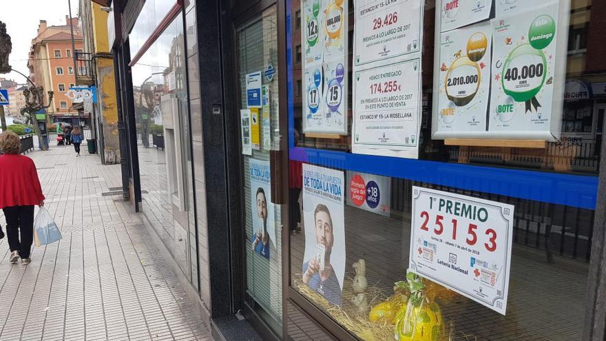 La Lotería Nacional deja 1,1 millones en Gil de Jaz y Teatinos, en Oviedo