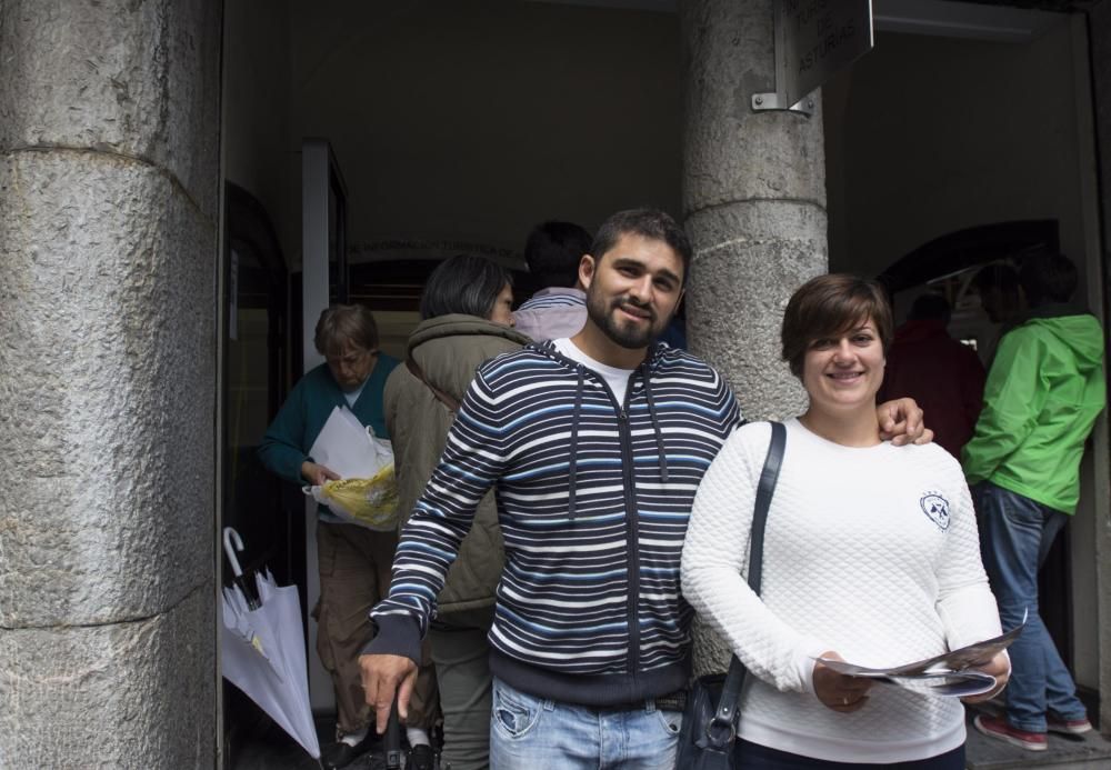 Turistas que visitan Oviedo