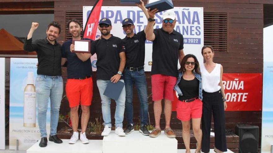 Los ganadores de la Copa de España de catamaranes. |  // PEDRO SEOANE