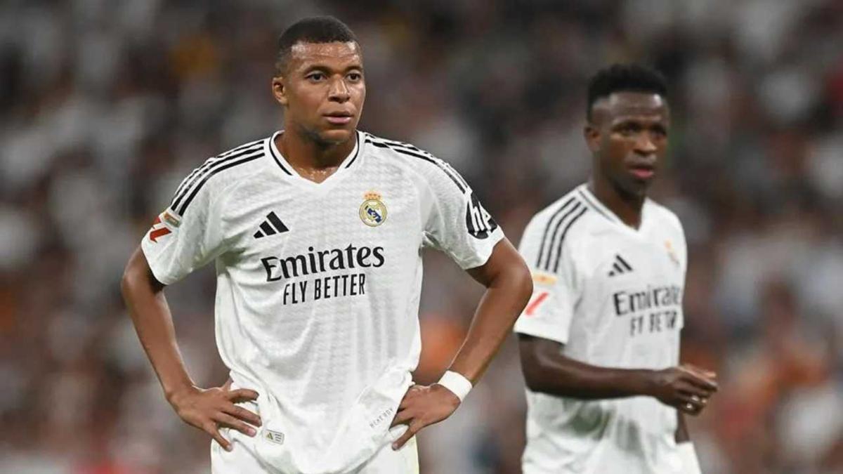 Vinicius y Mbappé, durante un encuentro de liga