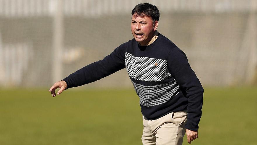 Manolo Sanlúcar, durante un partido del filial.