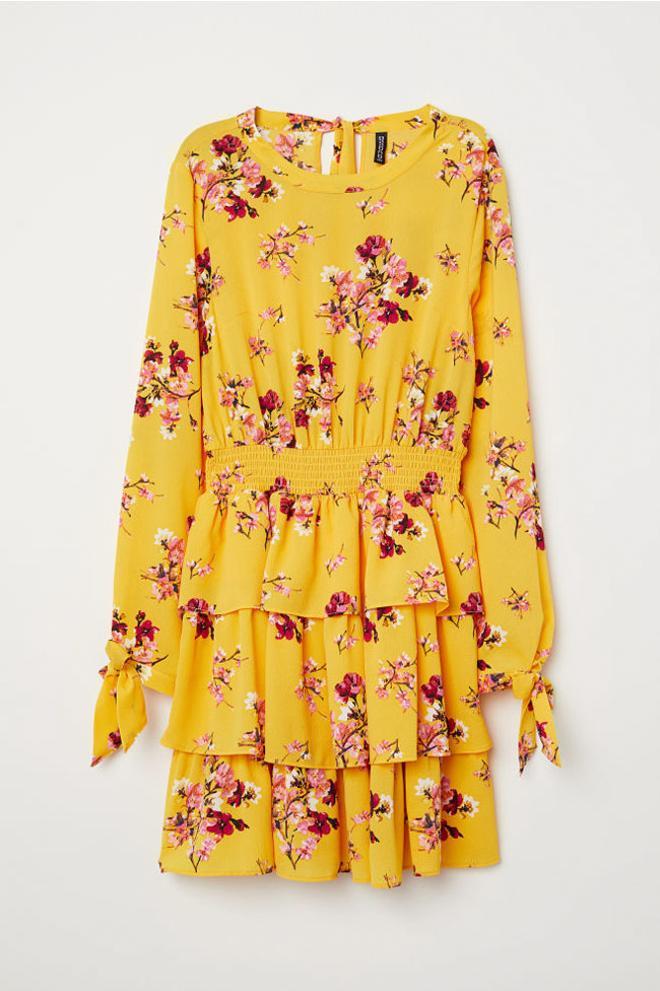 Vestido de volantes mostaza con estampado floral, de H&amp;M