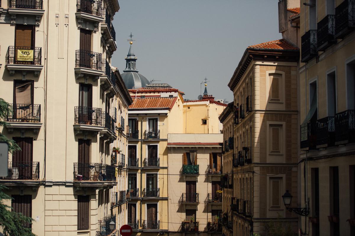 Edificios de la calle de los Mancebos, en Madrid. 