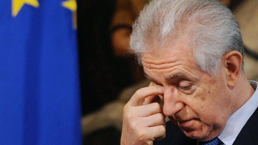 Monti rectifica y reitera &quot;su plena confianza en la determinación&quot; del Gobierno de Rajoy