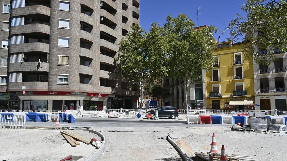 Estado de las obras de la plaza San Miguel de Zaragoza, hace algunos días.