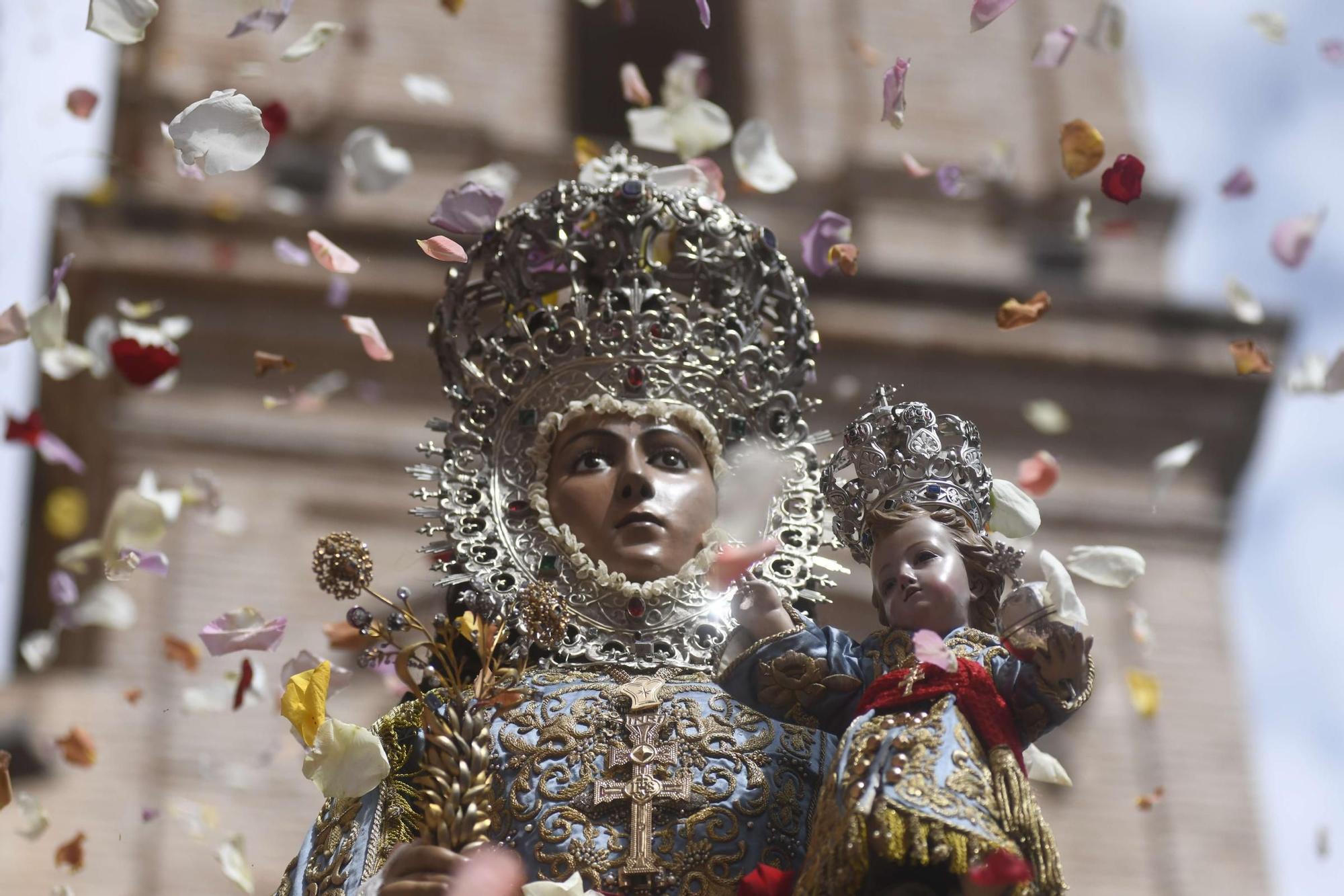 Misa huertana y procesión con la Virgen de la Fuensanta en el Bando de la Huerta