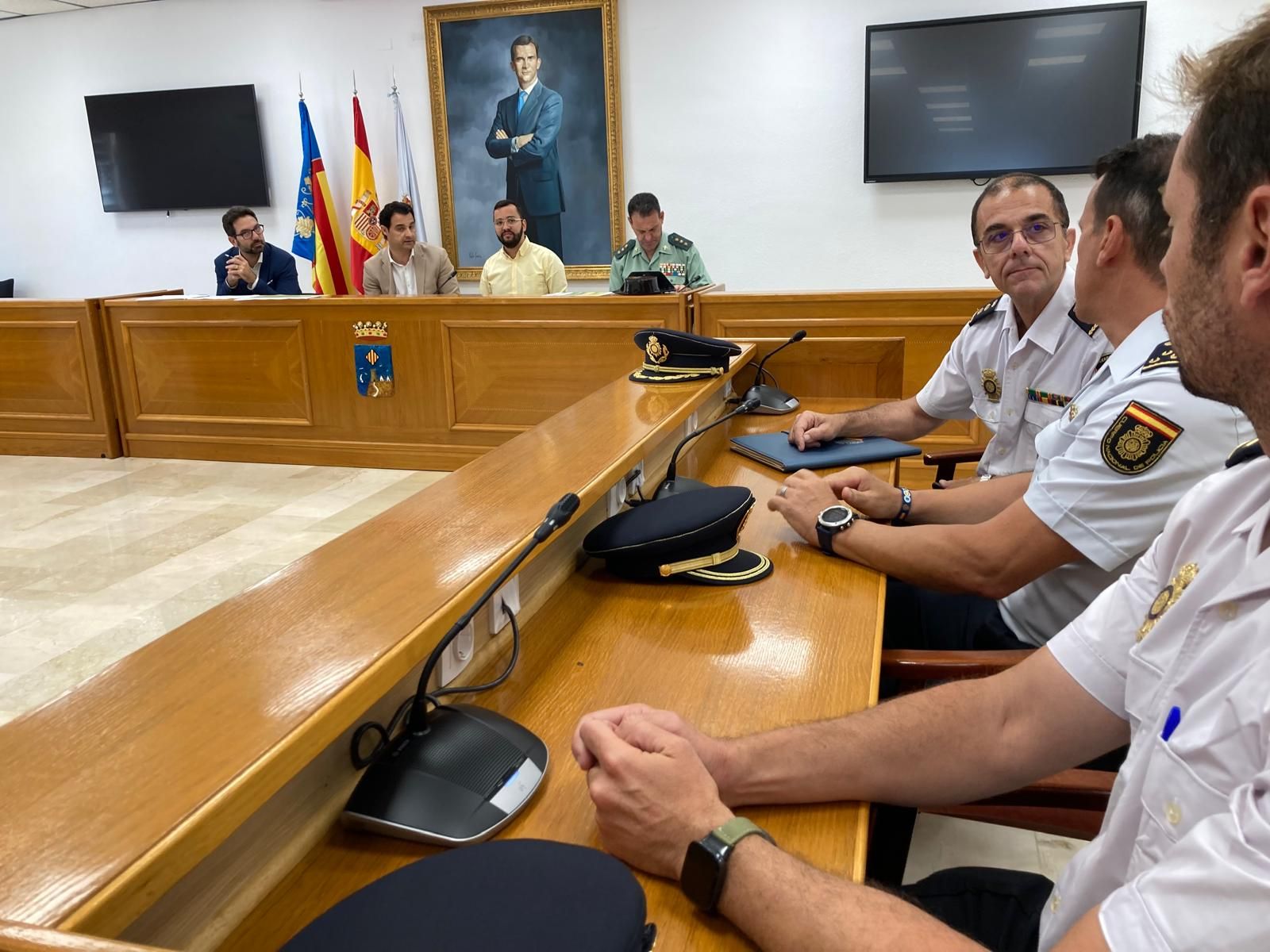 Junta local de Seguridad de Torrevieja para abordar la temporada alta