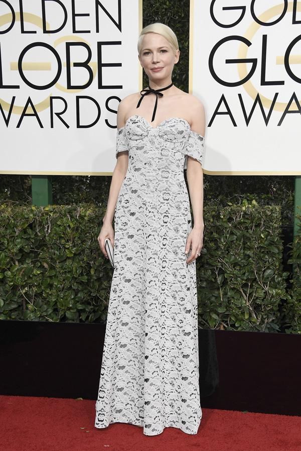 Vestidos Globos de Oro 2017: Michelle Williams de Louis Vuitton