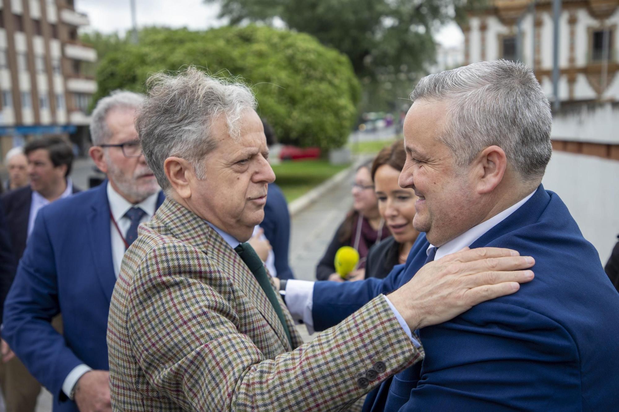 Córdoba recuerda a las dos policías locales asesinadas en 1996