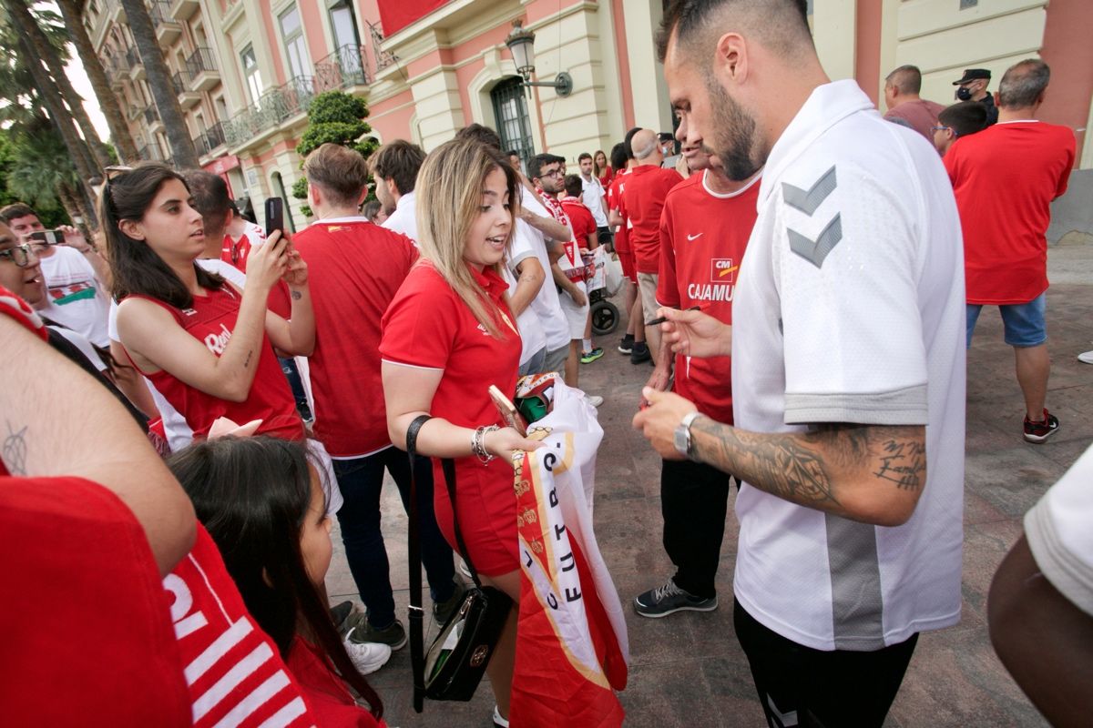 Recepción del Real Murcia en el Ayuntamiento de la ciudad