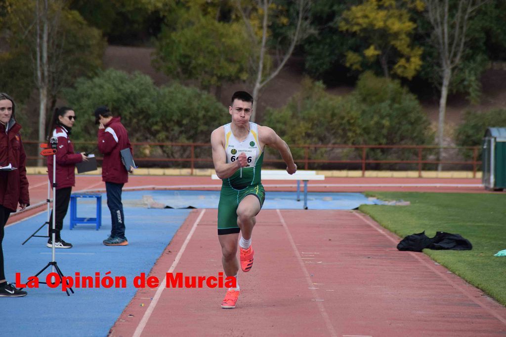 Regional absoluto y sub-23 de atletismo en Lorca