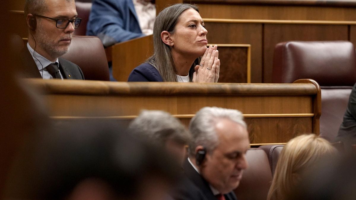 La portavoz de Junts en el Congreso, Míriam Nogueras, durante el Pleno del Congreso del este martes sobre la ley de amnistía.