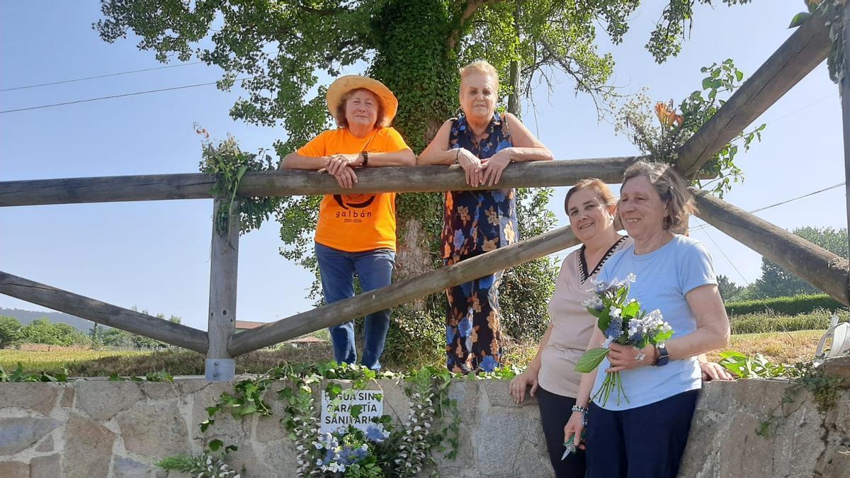 Por la izquierda, Pili Rodríguez, Loli González, Gloria Pérez y Olga González en Ables