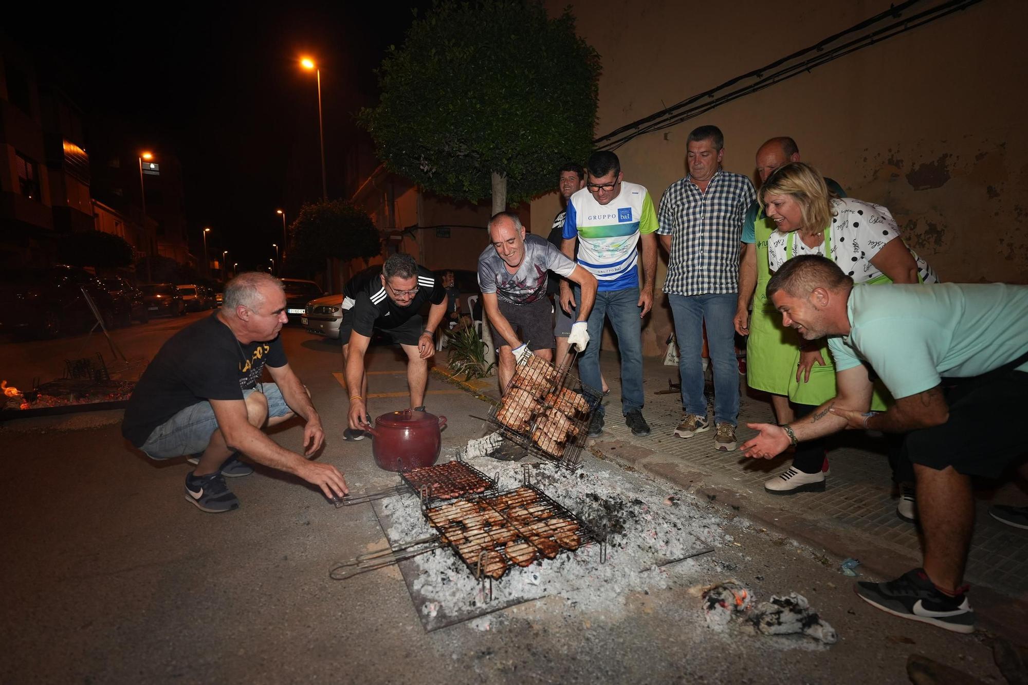 Las fotos de la Nit de la Xulla en las fiestas de barrio de Vila-real