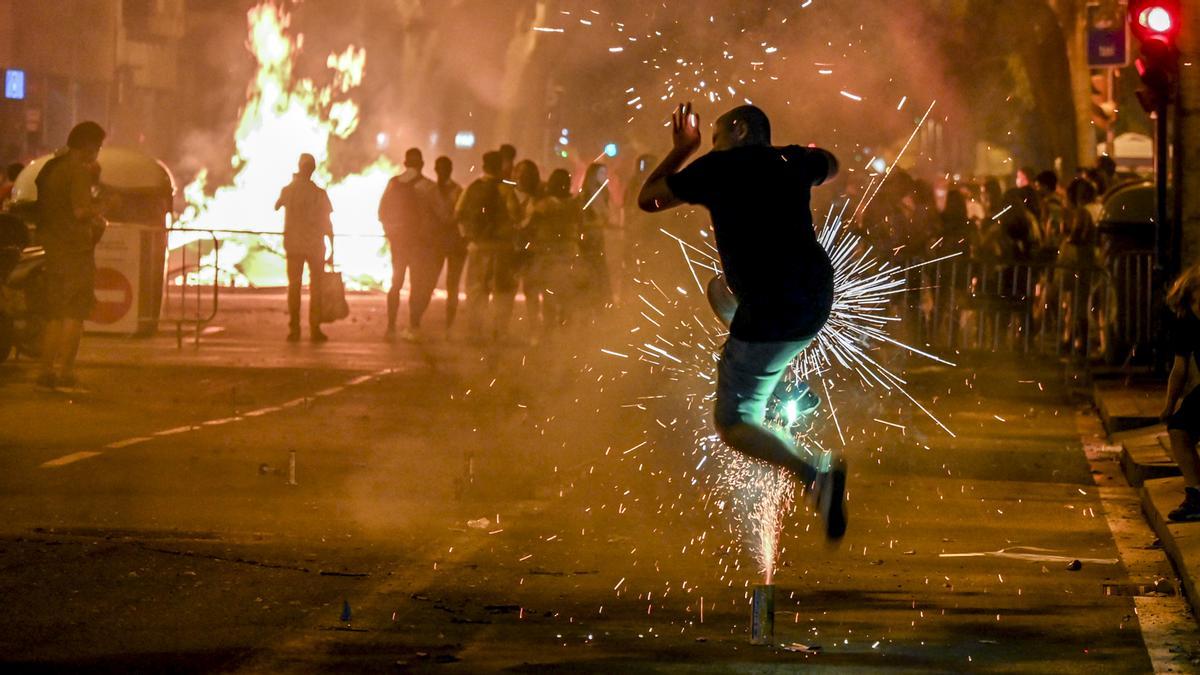 Petardeig sense petards: plans per a un Sant Joan alternatiu a Barcelona