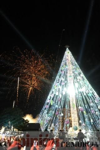 Encendido del Gran Árbol de Navidad de la Plaza Circular de Murcia