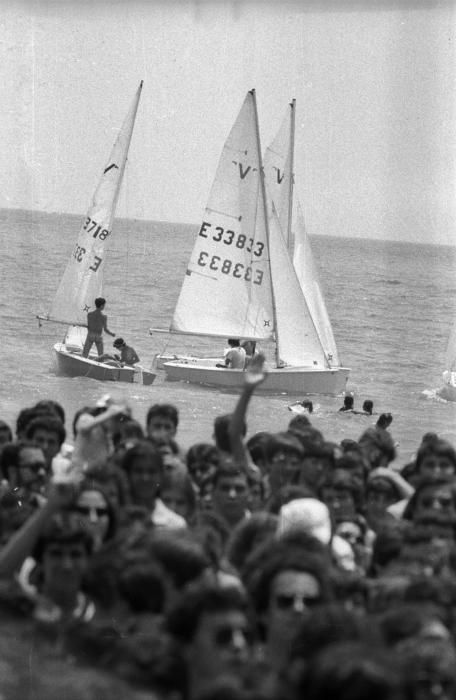 Concierto multitudinario de Mediterráneo en El Postiguet en 1981