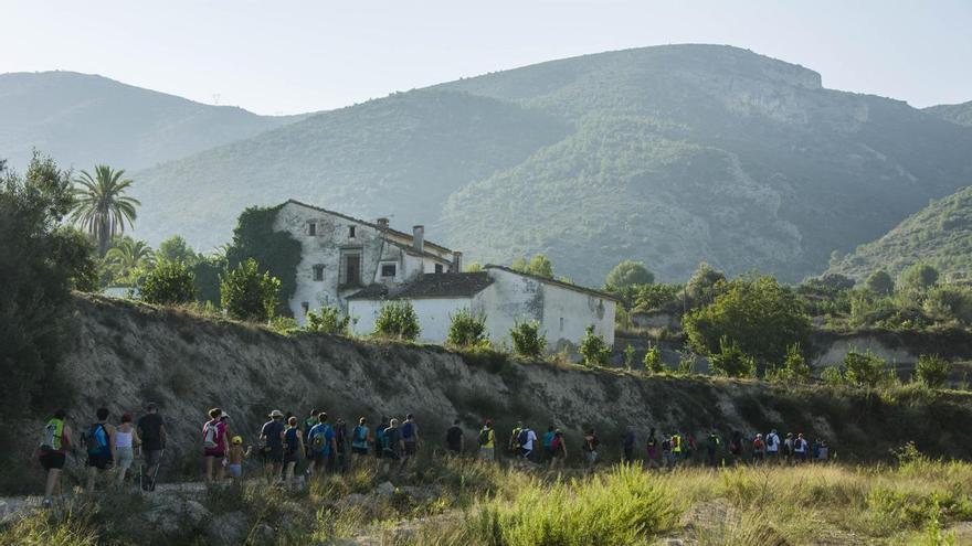 La Vall d'Albaida se reivindica como uno de los grandes territorios senderistas con una nueva edición del "Entre Muntanyes"