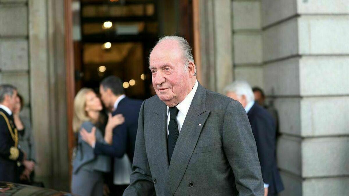 Juan Carlos I cumple 83 años sumergido en un mar de polémicas