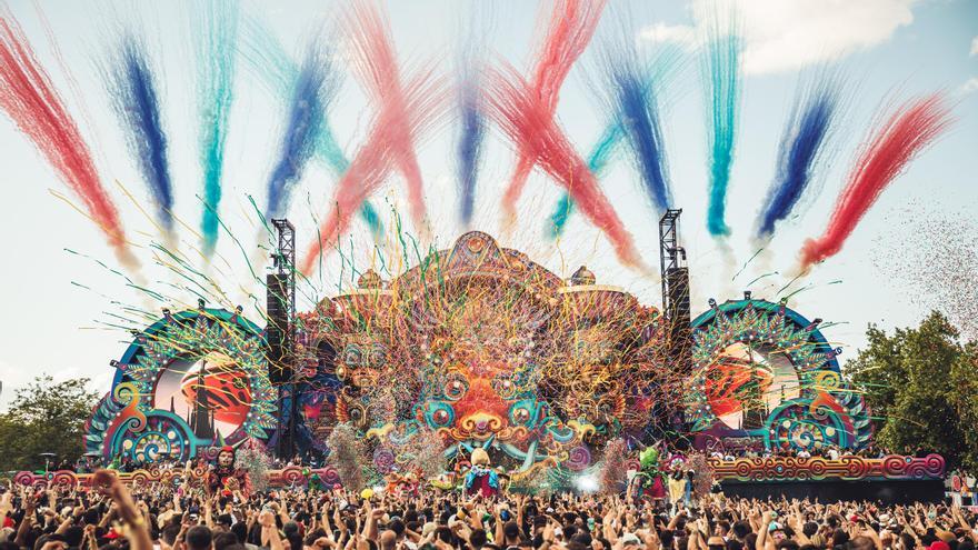 Elrow vuelve a la Marina Sur con tres escenarios y 10 horas de música electrónica