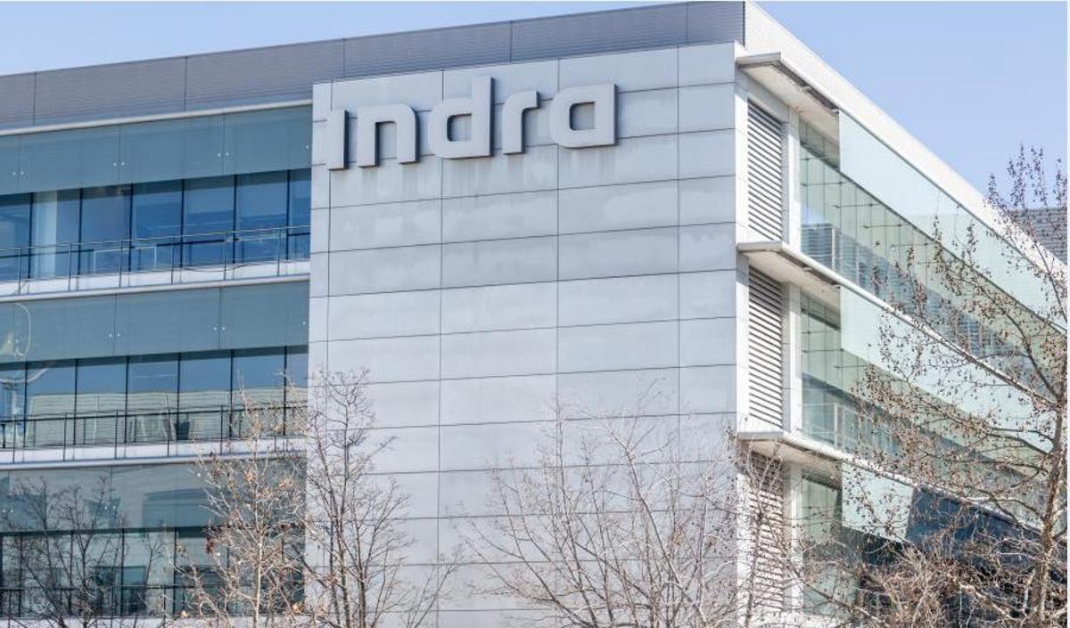 Fachada de la sede de Indra en Madrid