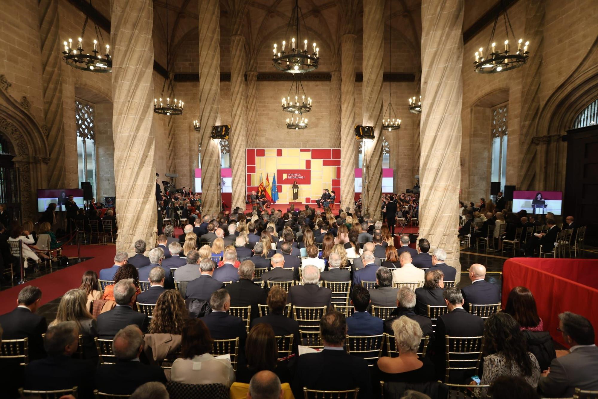 Acto de entrega de los Jaume I: El rey llega al acto