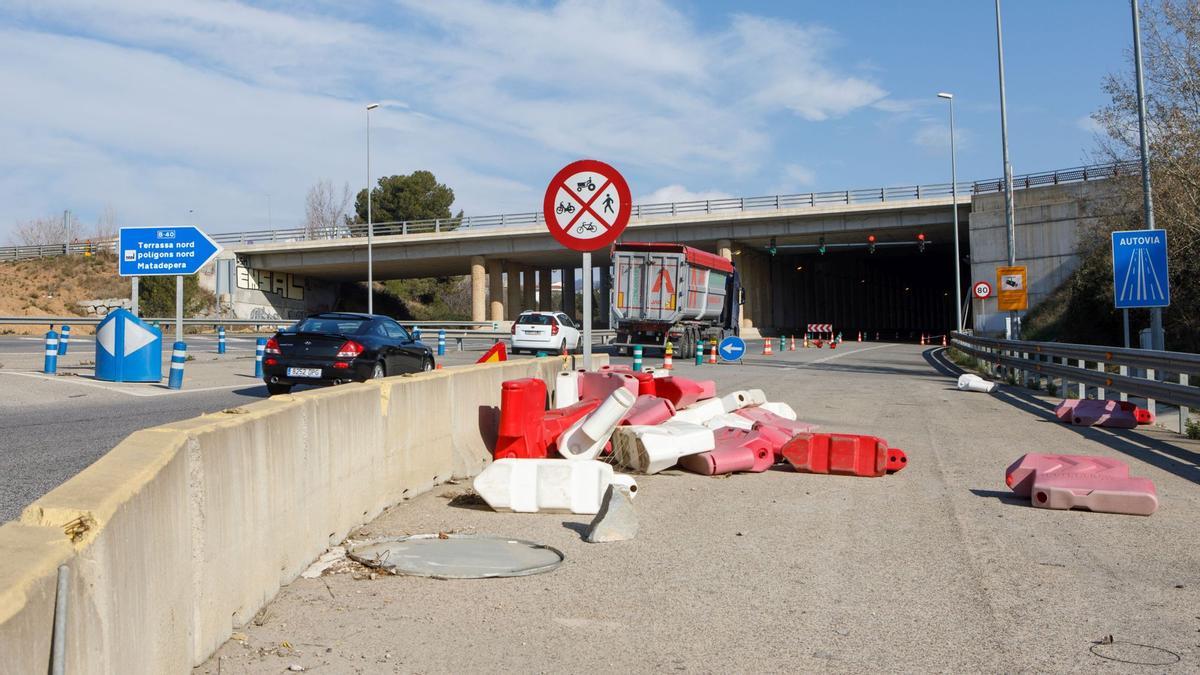 Prolongar el cuarto cinturón entre Sabadell y Terrassa cosecha el aval de 114 diputados frente a 15 que se oponen.