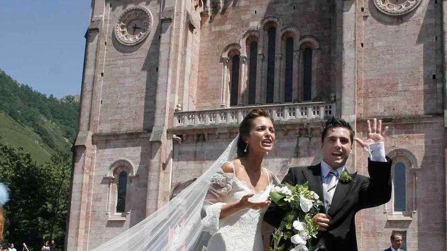 Paula Echevarría y David Bustamante, el día de su boda en Covadonga.