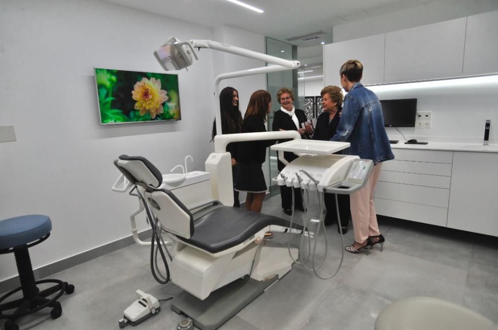 La clínica dental Talaverano inaugura sus nuevas instalaciones en el centro de Elche