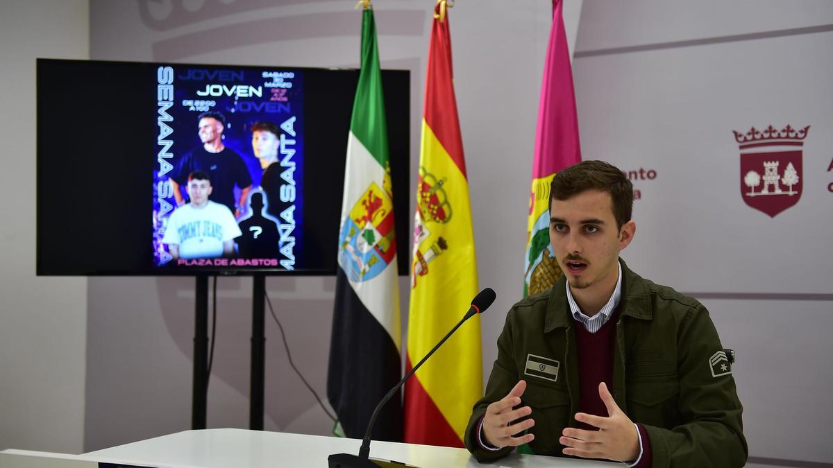 Juventud organiza una fiesta con Dj en Plasencia.