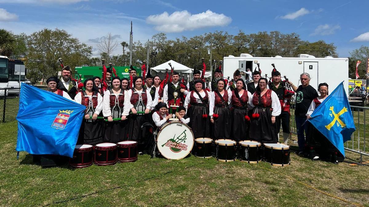 Banda de Gaites de Corvera en San Agustín de la Florida.