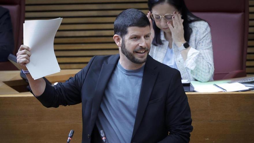 "Es el alma de modernos": el PP 'aprende' qué es el "aura"