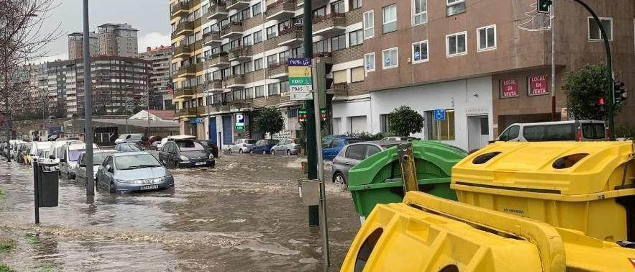 Las lluvias provocaron en cuestión de minutos una importante riada. // FdV