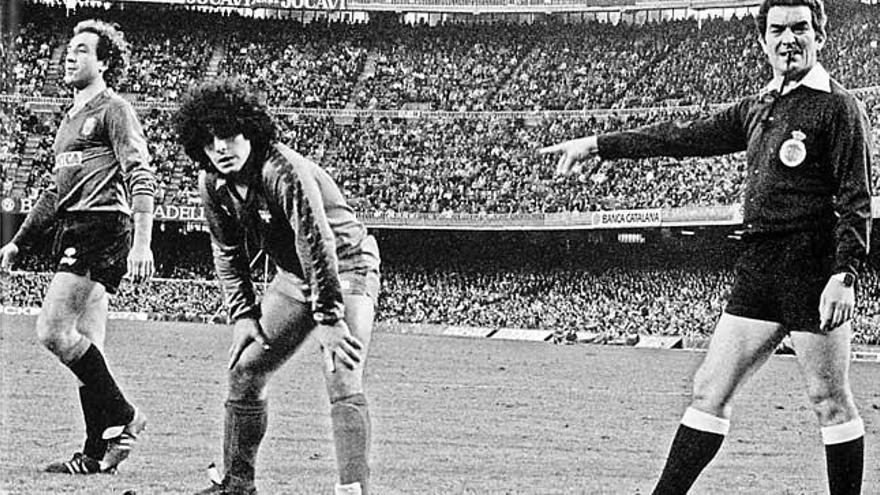 Amer y Maradona en el Camp Nou, en la temporada 83/84.